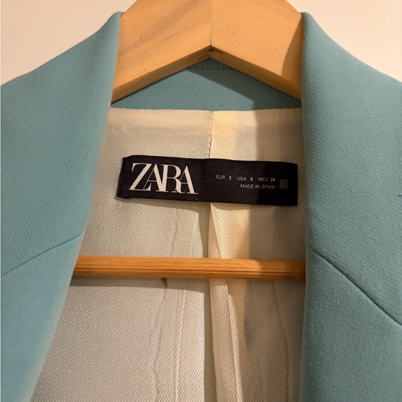 Zara Women's Sky Blue Double-Breasted Blazer - Picture 2 of 3